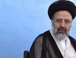 تلاش حامیان دولت برای وارد ساختن آیت الله رئیسی به دوقطبی سیاسی