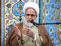 امام جمعه کرمانشاه: عملیات وعده صادق هیمنه استکبار را در هم شکست