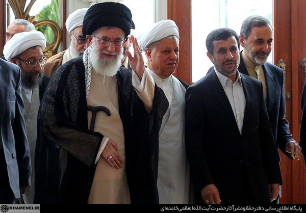 یدیعوت آحارونوت: آیت‌الله خامنه‌ای سخنرانی آتشینی علیه غرب انجام داد