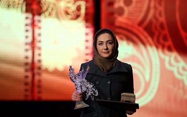 مدافعان در دادگاه و مخالفان سیمرغ به دست/حاشیه ای بر جشنواره فیلم فجر امسال