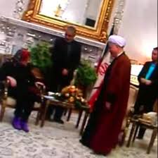 برند انقلاب را خراب نكنيد!
