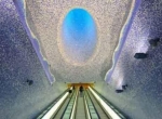 تولدو ایستگاه مترو، ناپل، ایتالیا