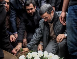 مراسم تشییع مادر محمود احمدی‌نژاد