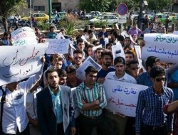 لحن صمیمانه پیام رهبر انقلاب برای تحصن کنندگان/ رهبر انقلاب تنها با «ادامه تحصن» مخالف هستند و نه «اصل تحصن»