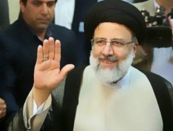 رئیسی: ریشه قاچاق باید در دولت خشکانده شود