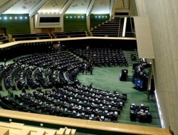 جلسه غیرعلنی/ مجلس بررسی لایحه حجاب را به کمیسیون مشترک واگذار می‌کند