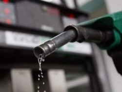 اظهارنظر نامزدها درباره بنزین